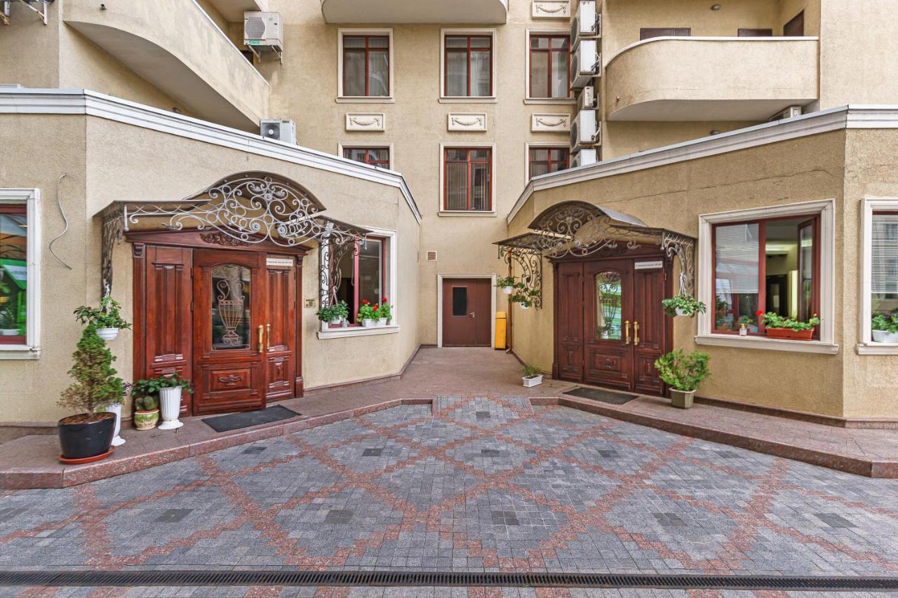 Greek Street Deluxe Apartment Odessa Buitenkant foto